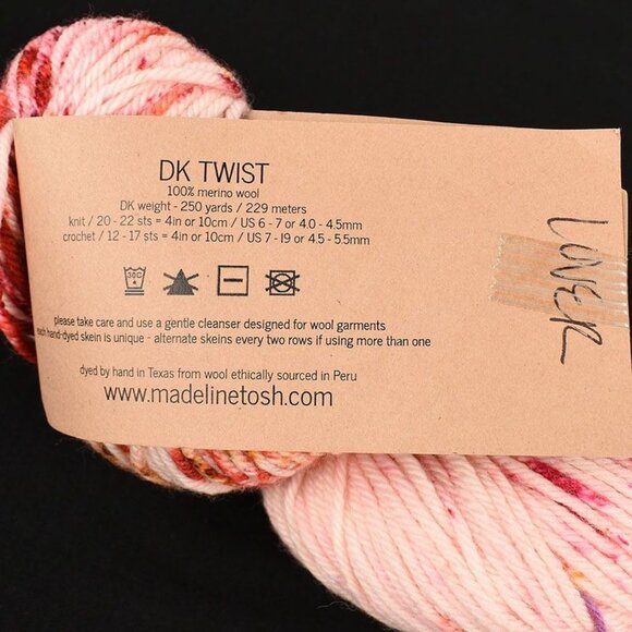 Madelinetosh DK Twist Yarn 100% Merino Wool 250 Yards Hand-Dyed Lover Colorway - Picture 3 of 3